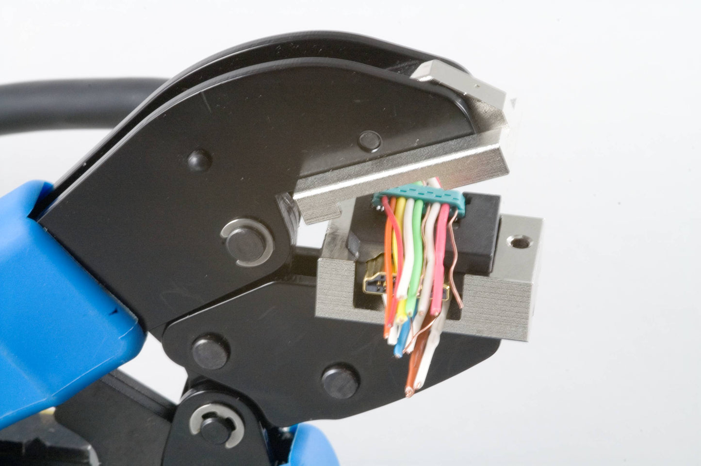 Lyndahl SL-P Montagezange/Crimpzange, HDMI Kabel crimpen/selbst Konfektionieren